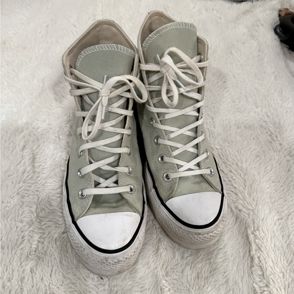 8.5 platform Converse